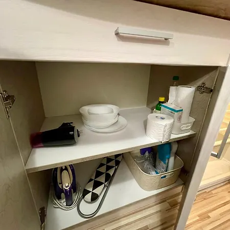 -the Conch- With Private Entrance And Bathroom Lejlighed Burgas City