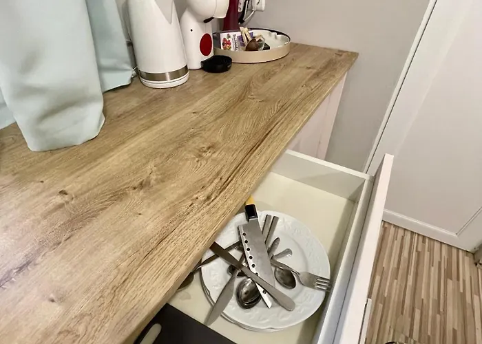 -the Conch- With Private Entrance And Bathroom * Бургас